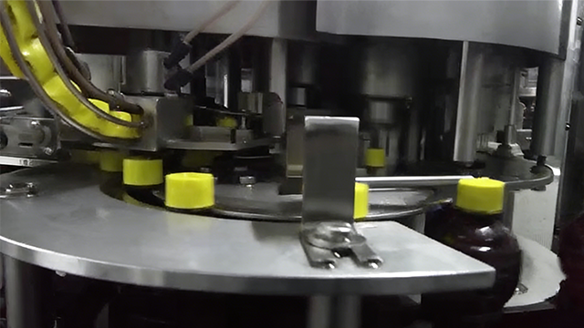 天津桶裝水灌裝機(jī)生產(chǎn)線 廣東鳳義機(jī)械設(shè)備供應(yīng)