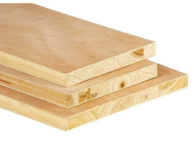 梅州門板材多少錢 來電咨詢 深圳市順興木業(yè)供應;