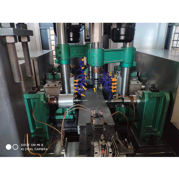 氣動(dòng)閥體鉆攻自動(dòng)線