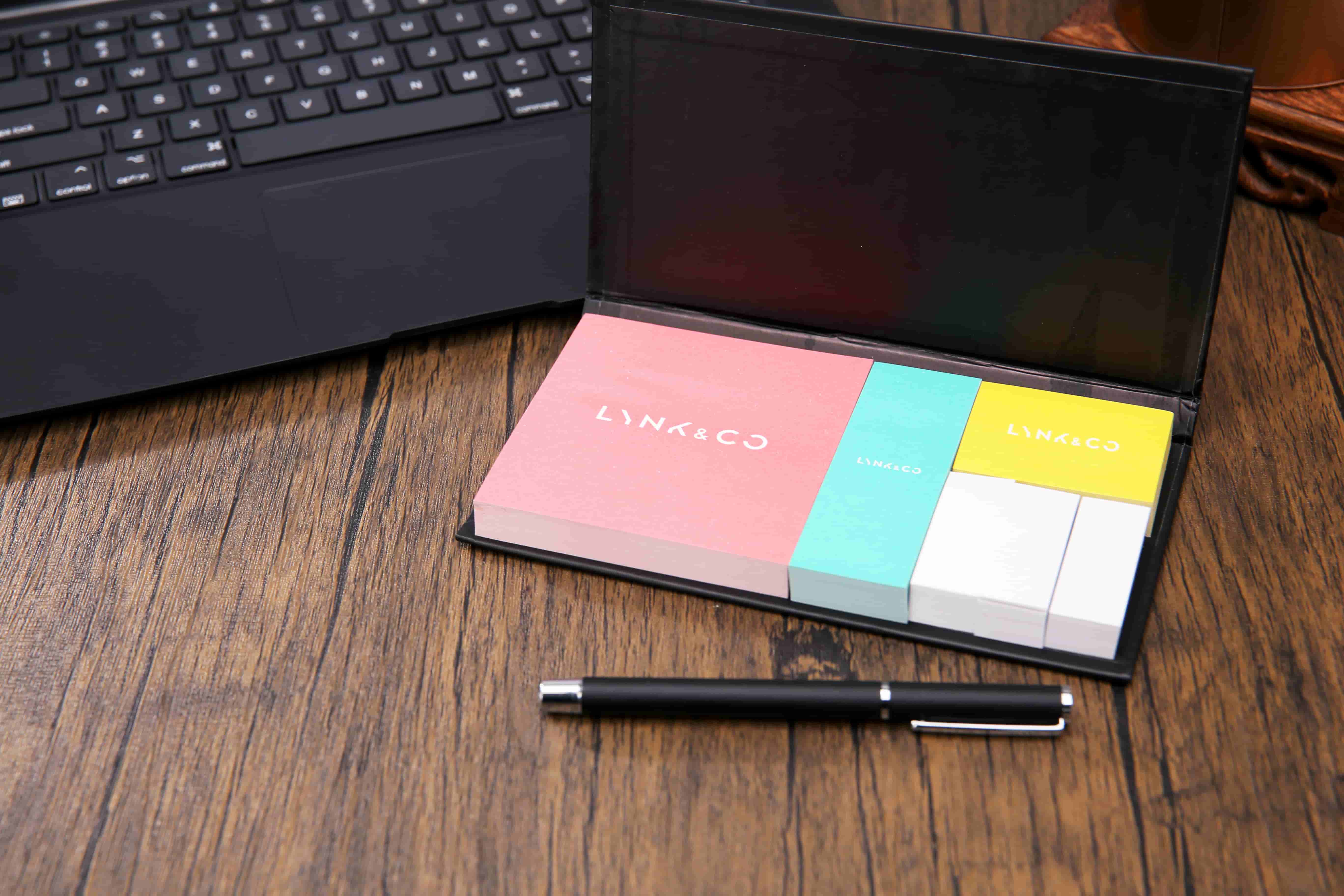 領克汽車便簽本