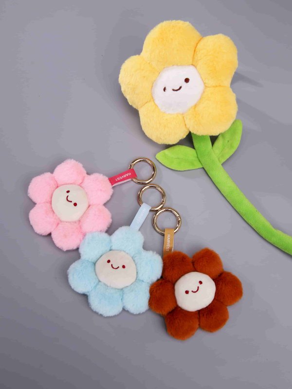 嘉實基金花朵毛絨掛件