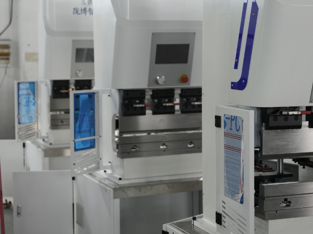 廣東18噸單缸純電折彎機批發(fā)廠家 品質(zhì)優(yōu) 南京隴博智能科技供應;