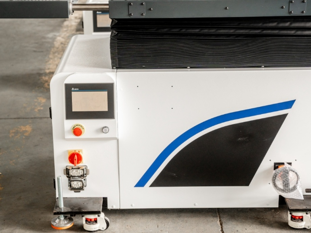 自動(dòng)化翻板機(jī)用戶(hù)體驗(yàn),翻板機(jī)