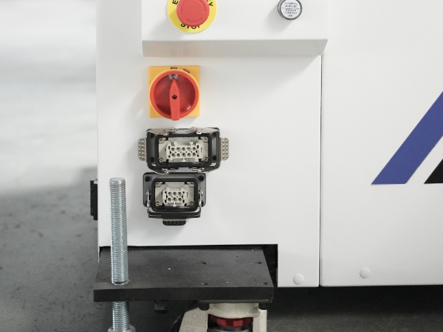 環保隨動前托料廠家現貨