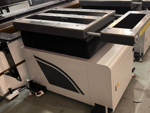 销售随动小车有几种