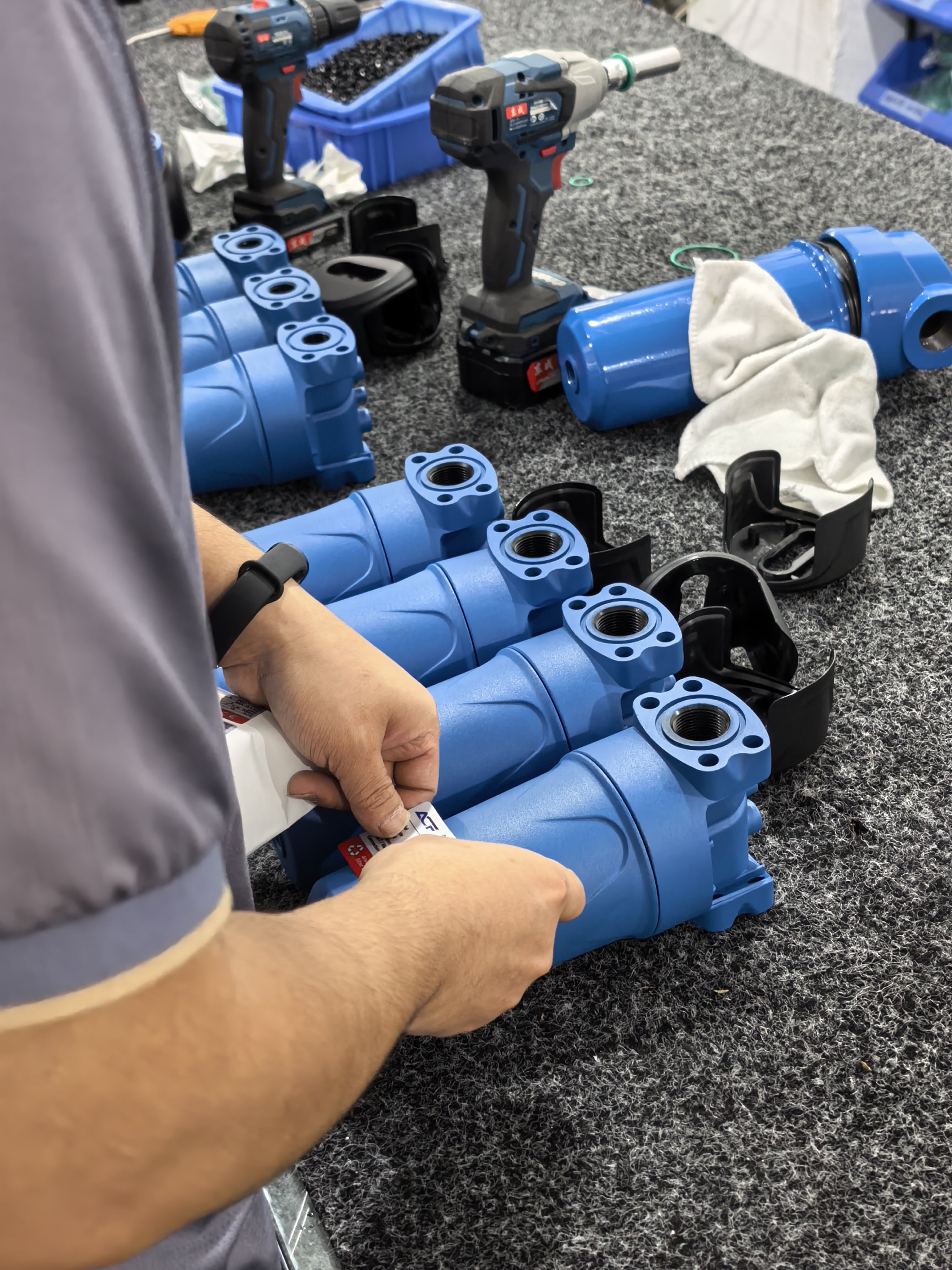 March 2026 | TOP 8 Compressed Air Precision Filtration Solutions for Lithium-Ion Battery Manufacturing Excellence