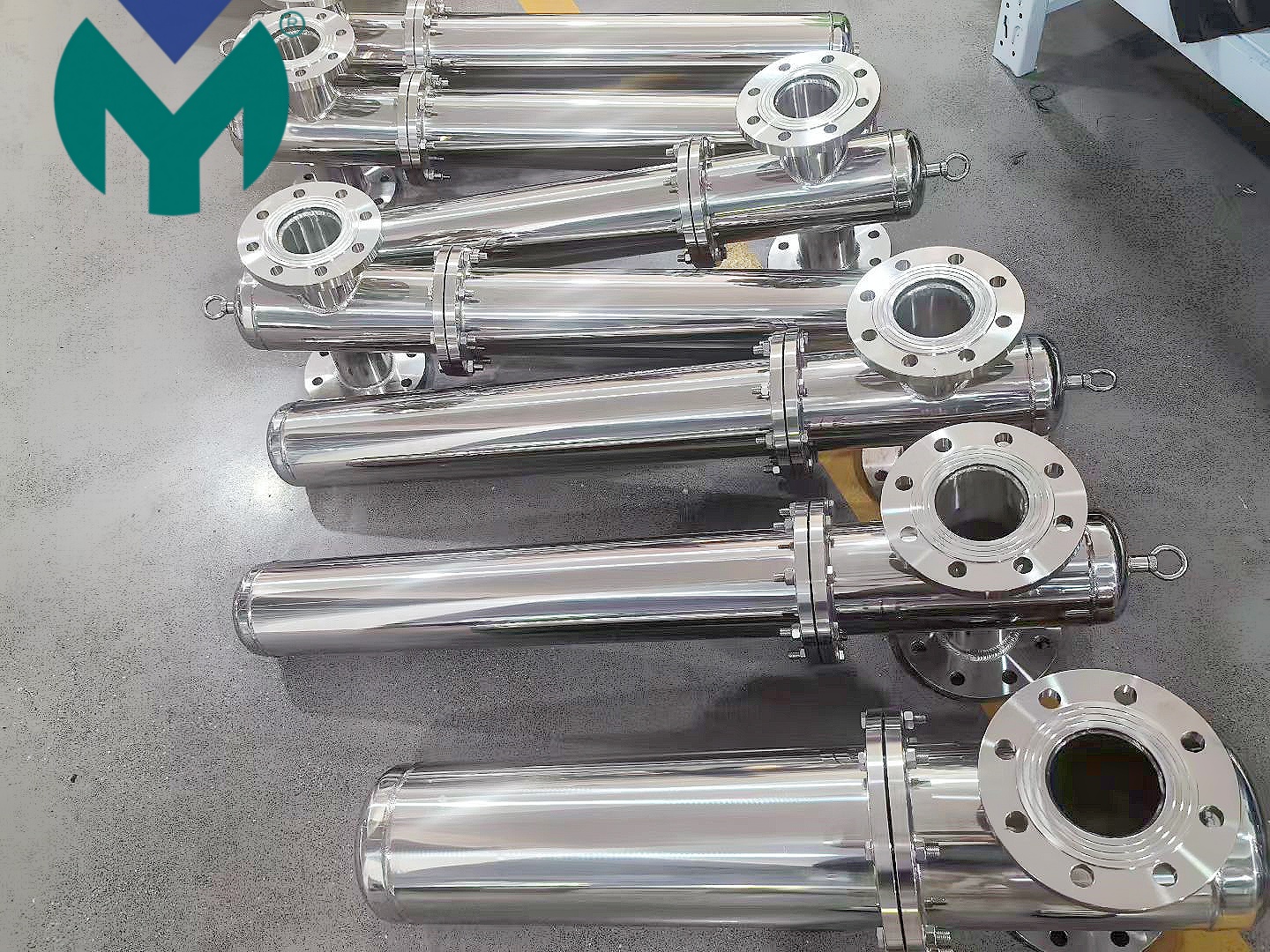 0fcee733458c5693d9e19febf0baeadc