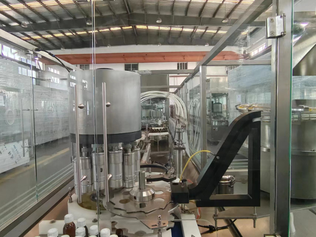 上海軋蓋灌裝生產(chǎn)線出售 上海拓達機電設(shè)備供應(yīng)