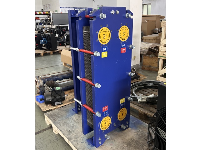 上海水盤(pán)式冷卻器哪家好 服務(wù)至上 蘇州市賀普恩流體供應(yīng);