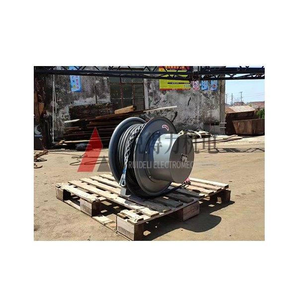 彈簧式電纜卷筒1