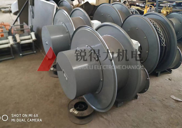 浙江刮平機電纜卷盤批發(fā) 無錫銳得力機電設(shè)備供應(yīng)