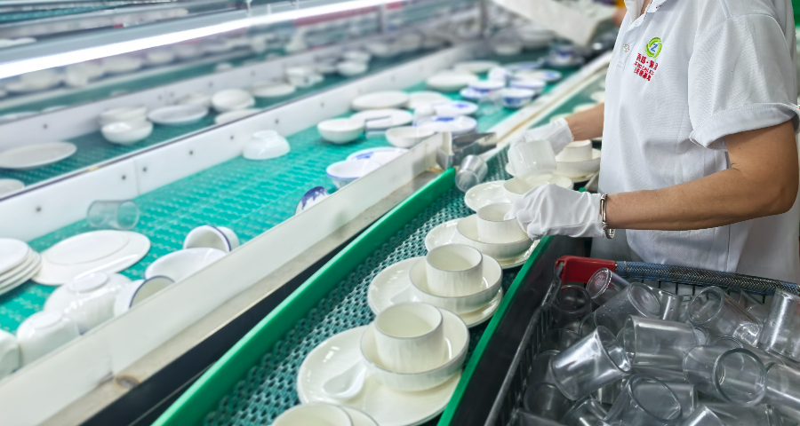 光明區全自動餐具回收服務哪家好 歡迎來電 深圳市西部志城餐具消毒供應