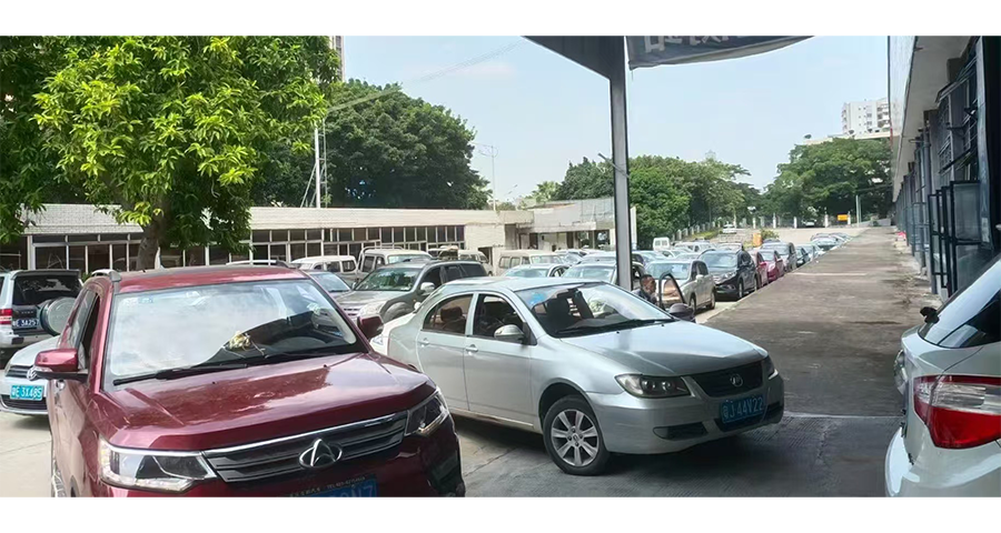 南海區電子標志機動車年審助手代辦 鴻運汽車供應;