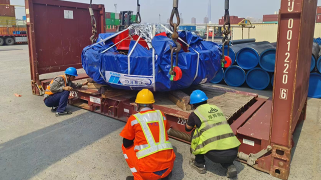 天津機械特大件跨境運輸專業車隊 吉通供應鏈管理供應