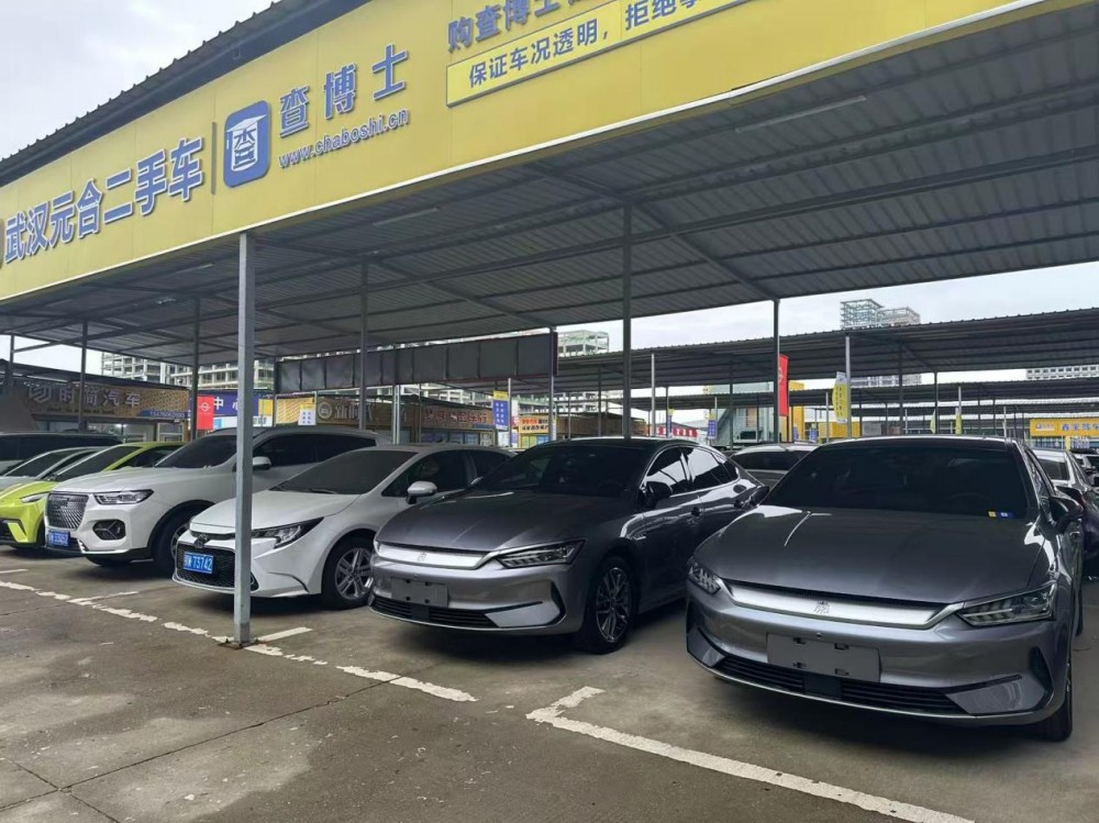 4d215f0608dbf9060bc1aabe157d7c3a