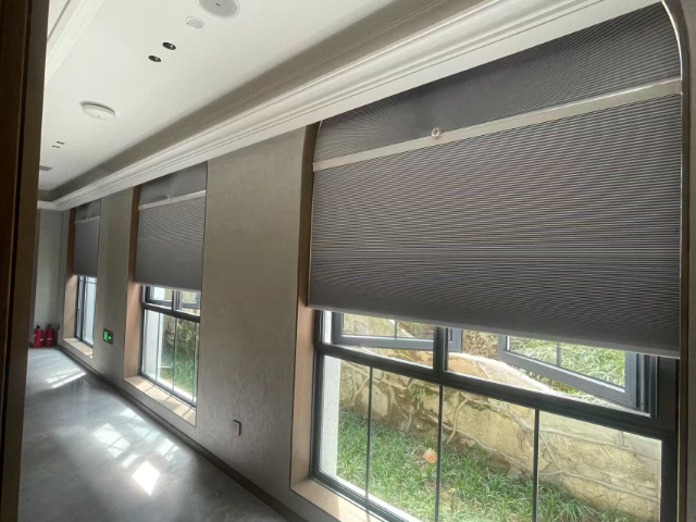 昆明蜂巢帘价格多少钱,蜂巢帘