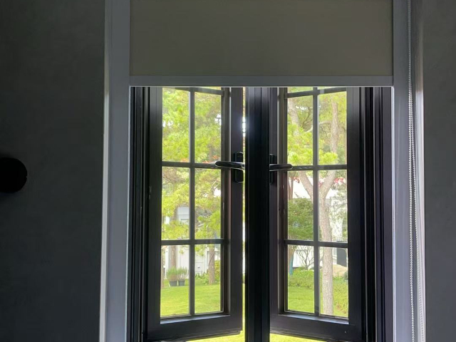 遮阳卷帘在沿海地区的耐腐蚀,遮阳卷帘