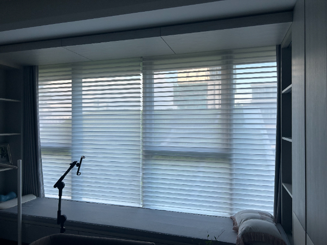 苏州香格里拉帘半遮光的多少钱,香格里拉帘