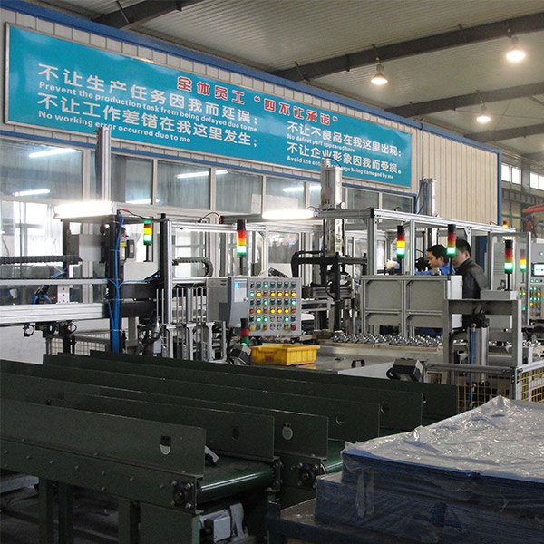 风扇支座压装线