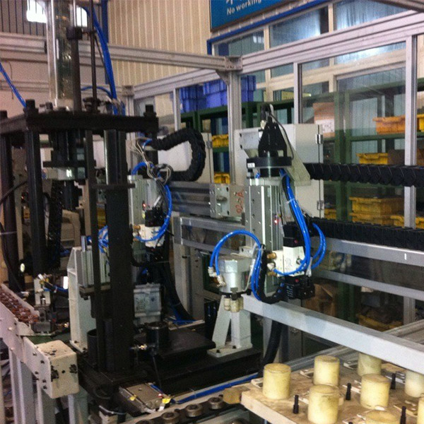 移载机：高效自动化生产的得力助手