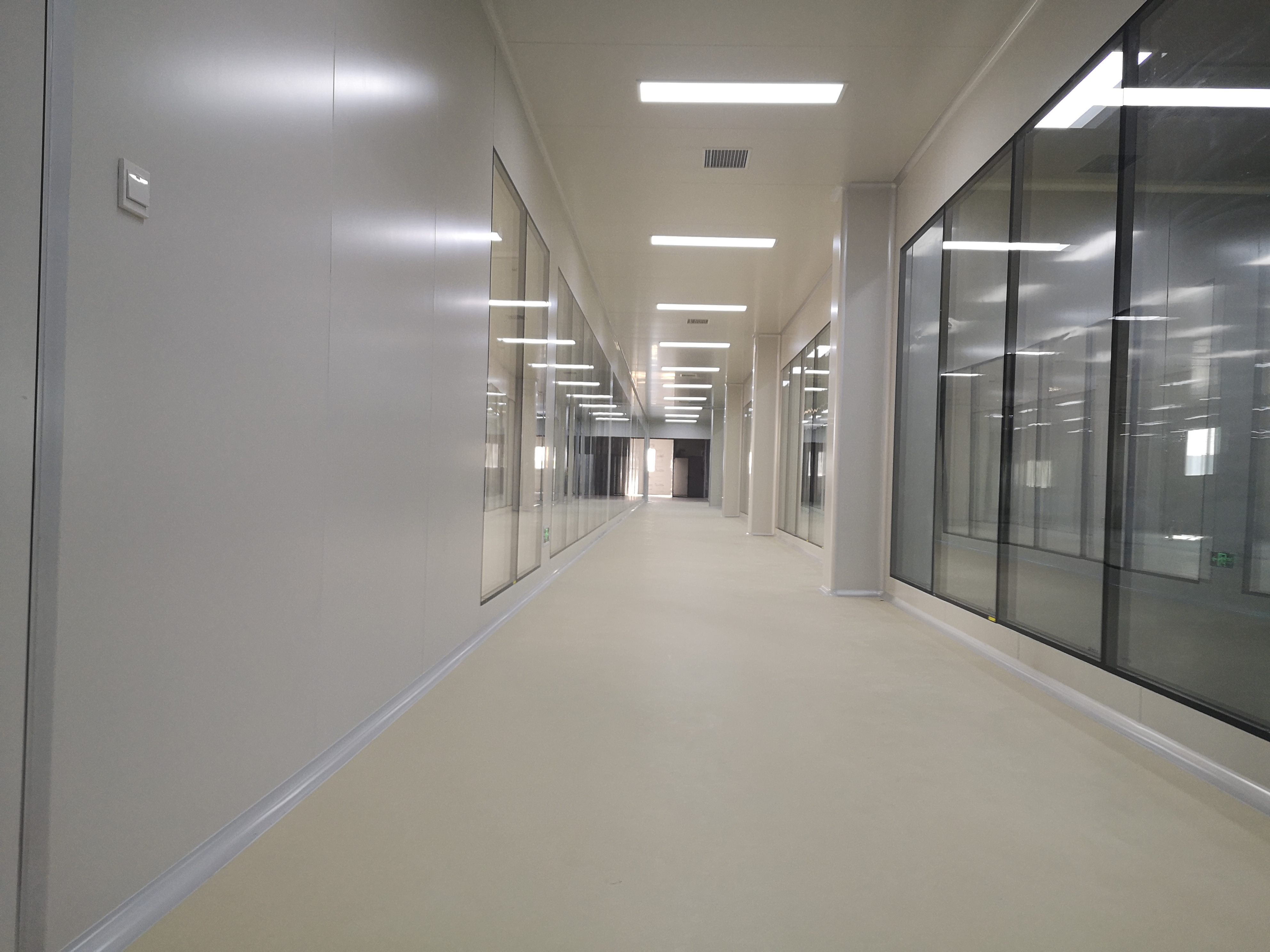 石塑地板的安裝要點：做好這 3 步，避免返工