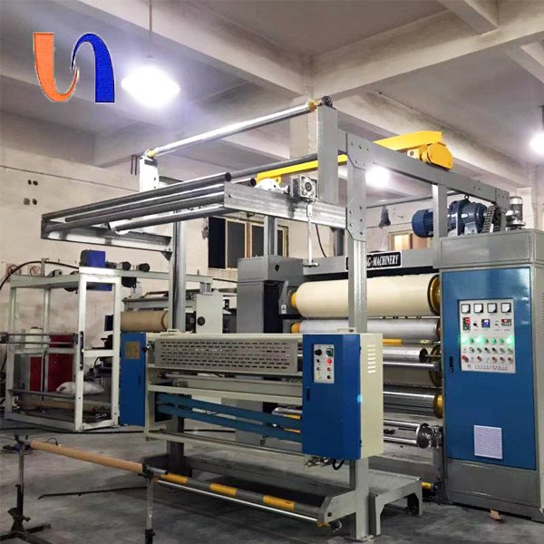 四輥壓花機(jī) 