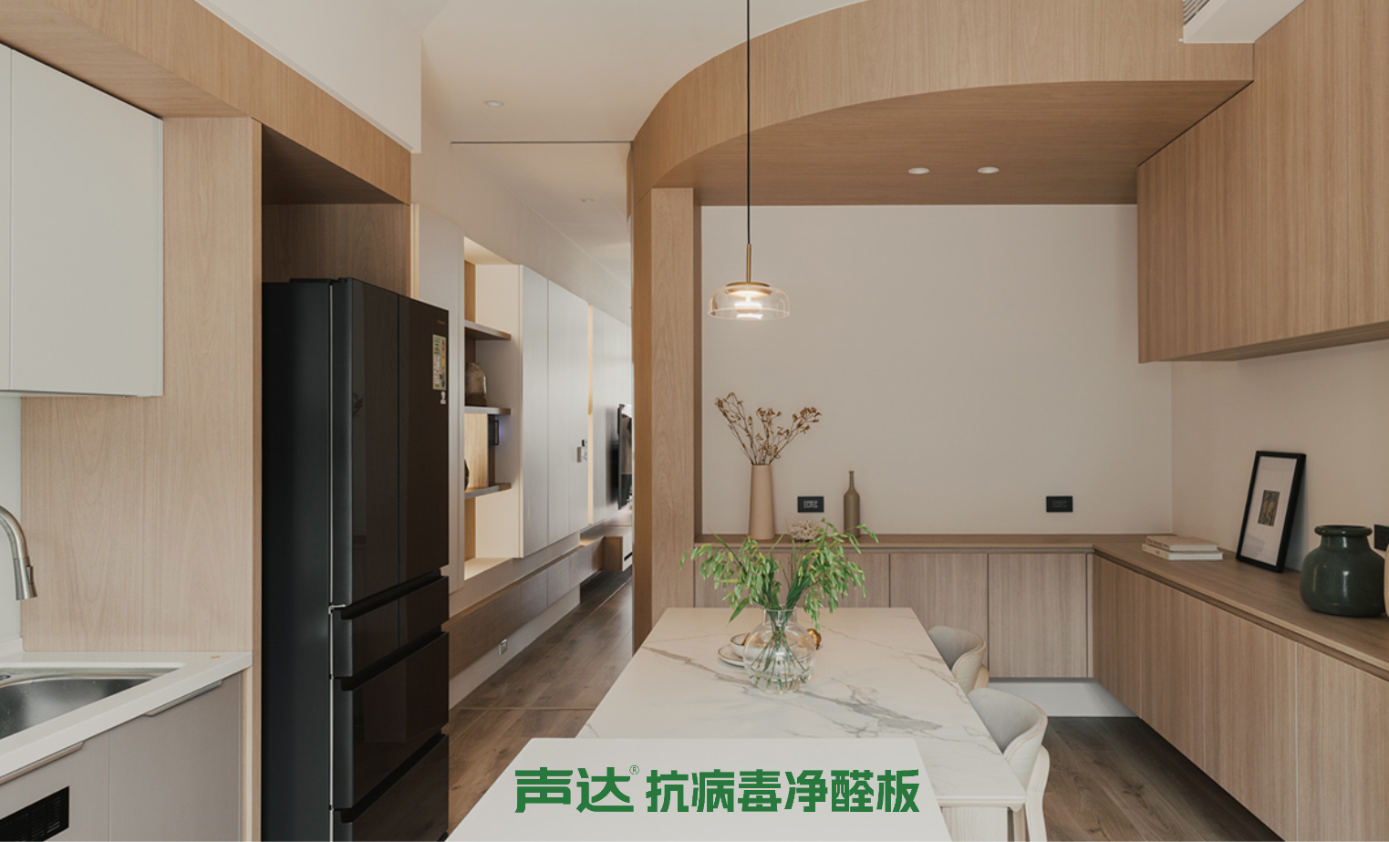 選板材，別聽故事，看報告