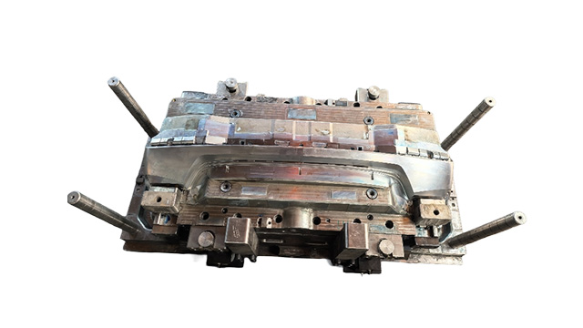 汽車霧燈塑件現(xiàn)貨 創(chuàng)新服務(wù) 臺(tái)州奧遠(yuǎn)模具供應(yīng)