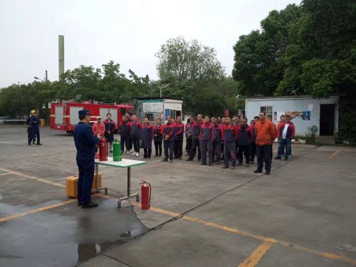 成都泰宇氣體有限責(zé)任公司舉辦消防知識培訓(xùn)及演練活動