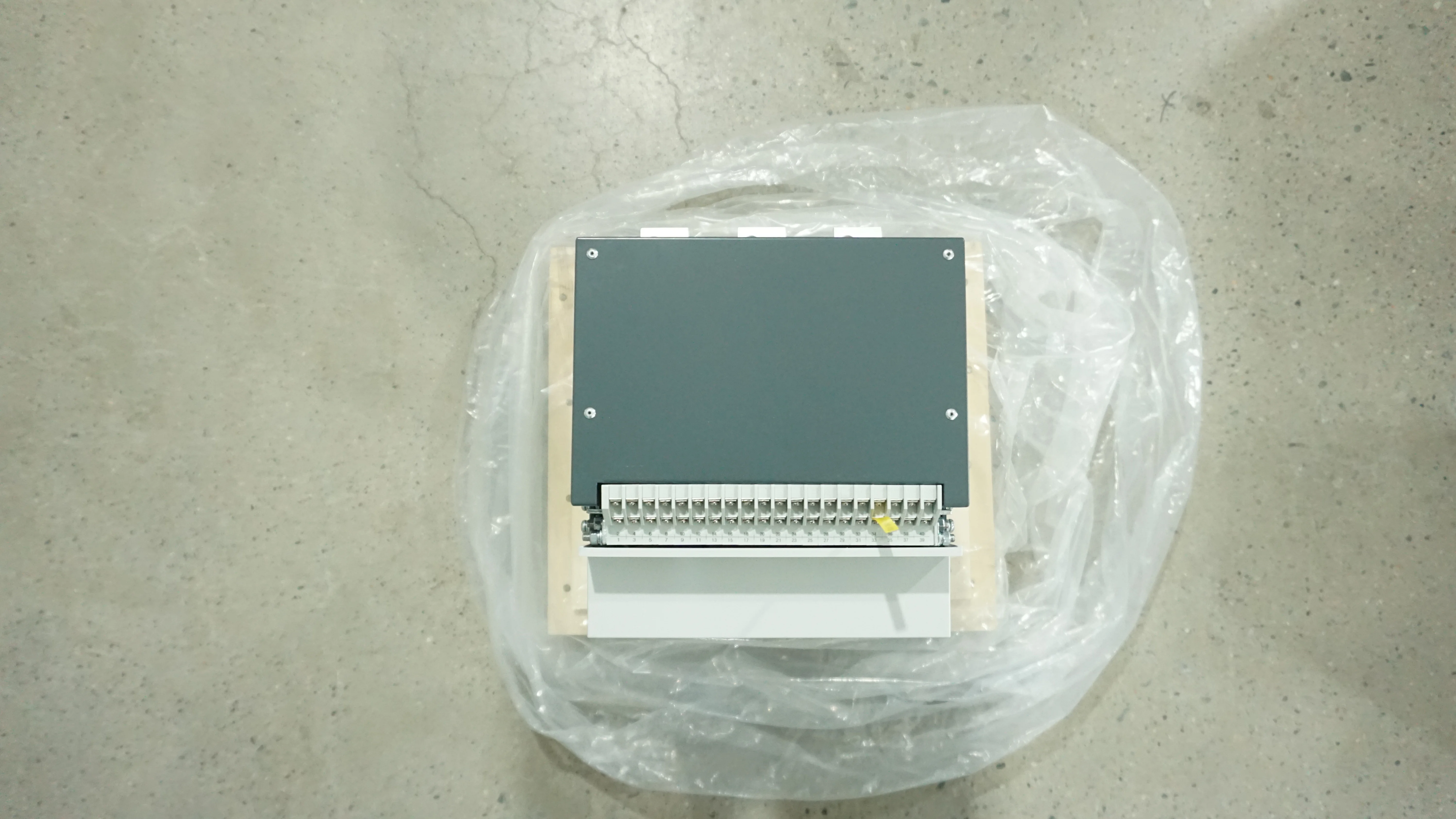 NA1-1000X Circuit Breaker: Modular Design & High Capacity