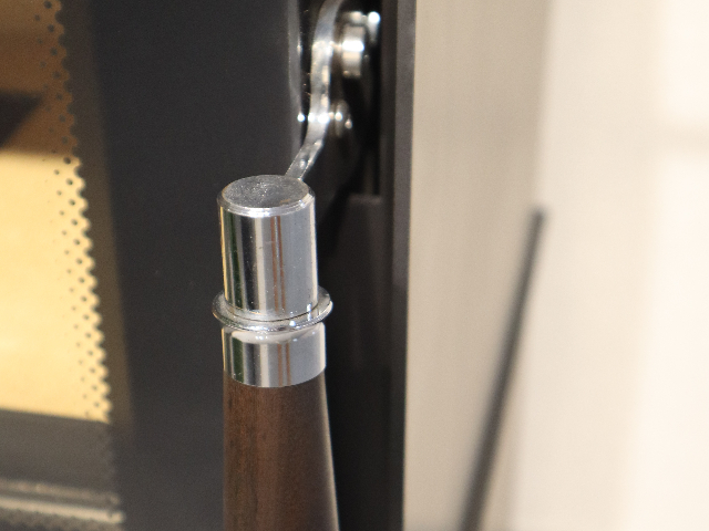 云南現(xiàn)代簡約式燃木壁爐購買渠道 嵊州市精鑫電器供應