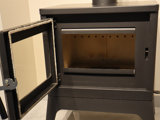 安徽復(fù)古歐式法萊蒙壁爐效果怎么樣 嵊州市精鑫電器供應(yīng)