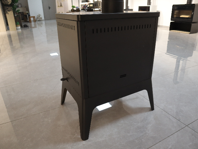 貴州耐高溫法萊蒙壁爐有哪些設(shè)計(jì)風(fēng)格 嵊州市精鑫電器供應(yīng)