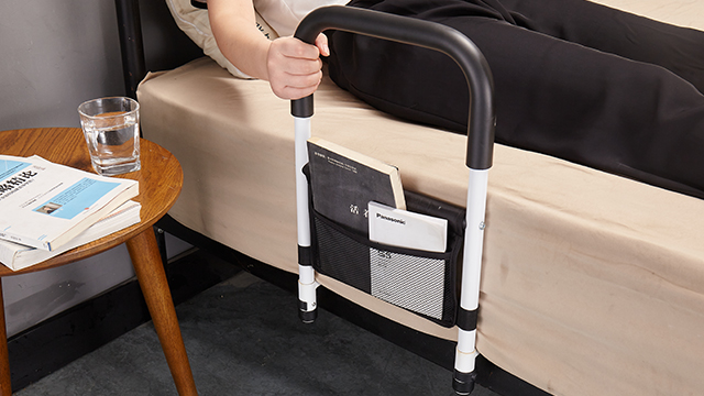 養(yǎng)老機(jī)構(gòu)床邊扶手怎么樣 歡迎咨詢 瑞珂福供應(yīng);