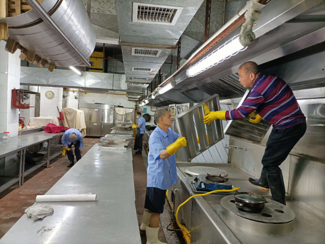 深圳停車場管理外包優化 深圳市順民實業發展供應