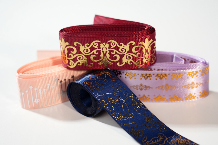 烫纸张牛皮纸特种纸烫金膜专业生产厂家,膜