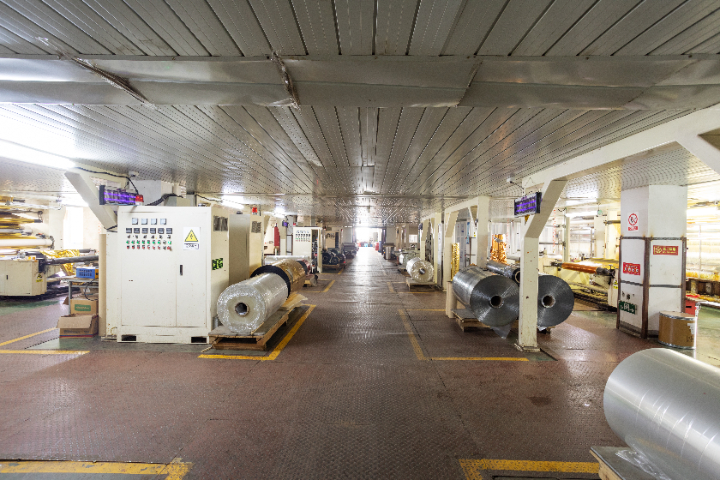 烫纸张牛皮纸特种纸烫金膜专业生产厂家,膜