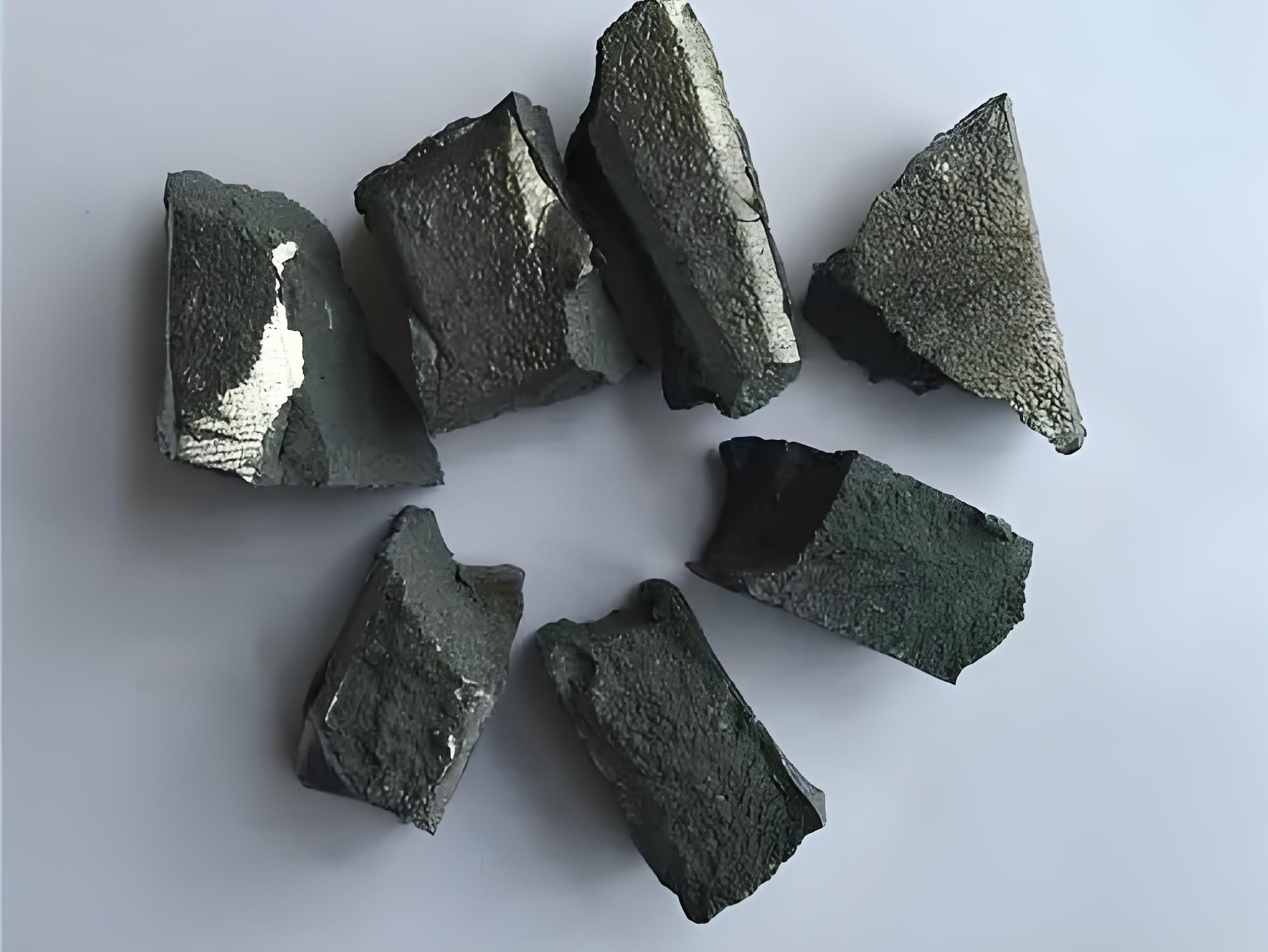 蘇州三值EDX P3600手持式X熒光光譜儀應(yīng)用于海關(guān)口岸現(xiàn)場(chǎng)快速查驗(yàn)貨物稀土元素