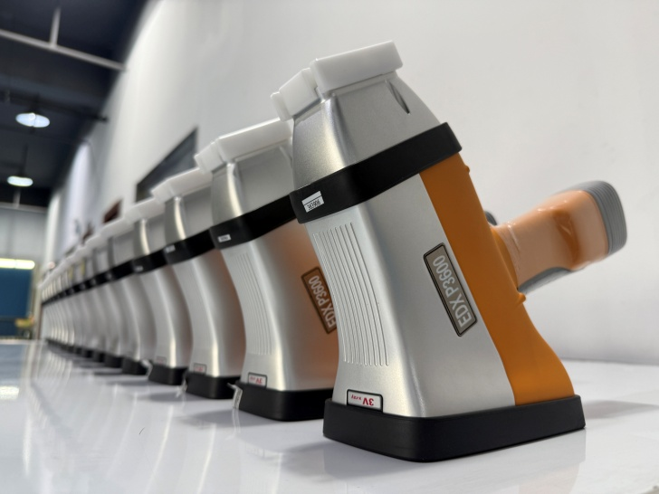 蘇州三值中標江蘇電網96臺手持式XRF順利交付！