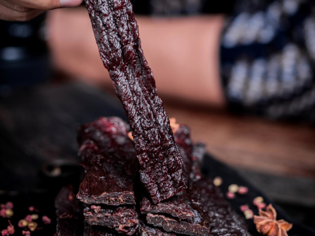 中國(guó)澳門內(nèi)蒙古特產(chǎn)銷售公司 歡迎來(lái)電 松山區(qū)老樂(lè)牛肉干供應(yīng)