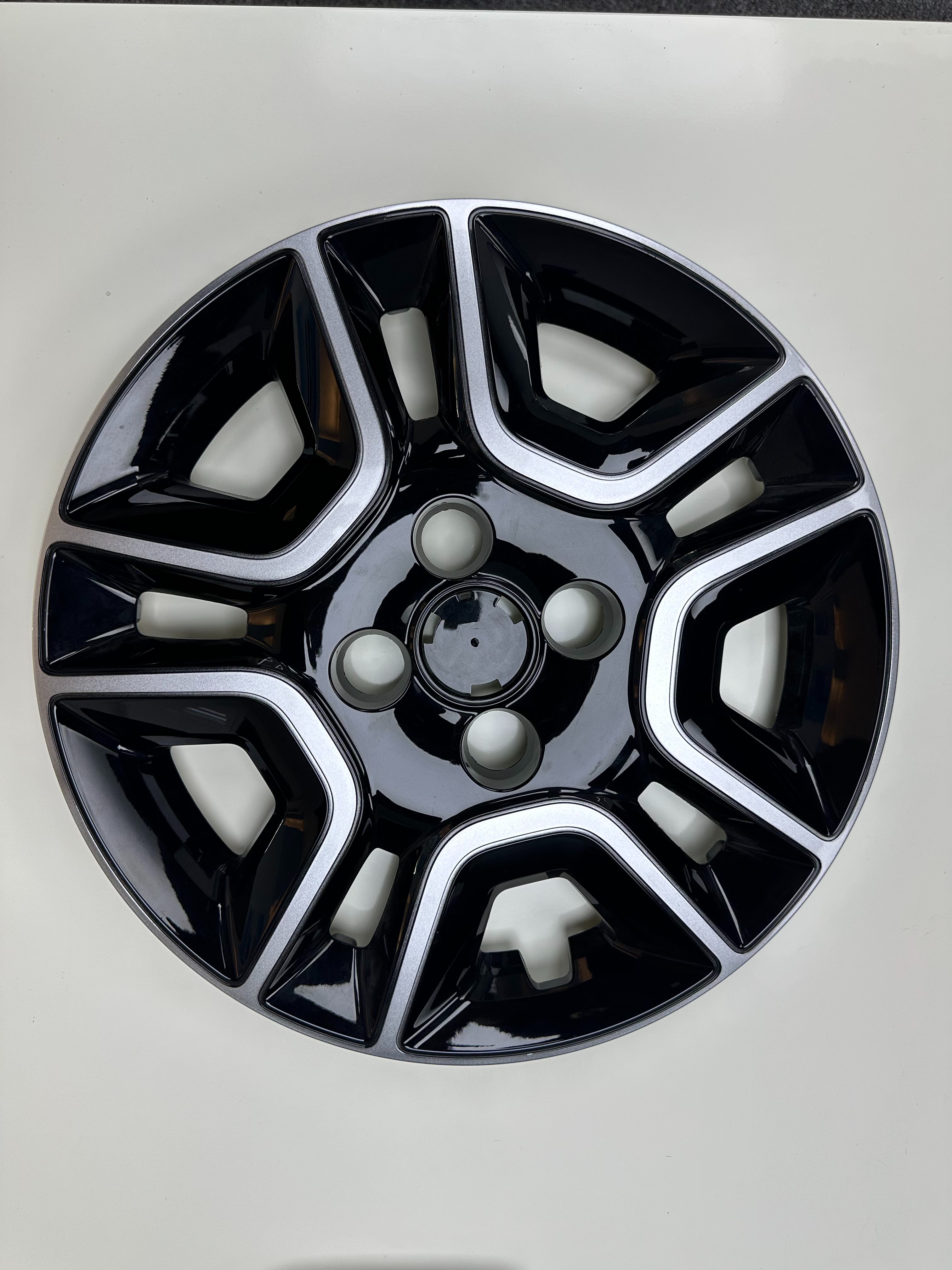 新能源汽車輪飾蓋