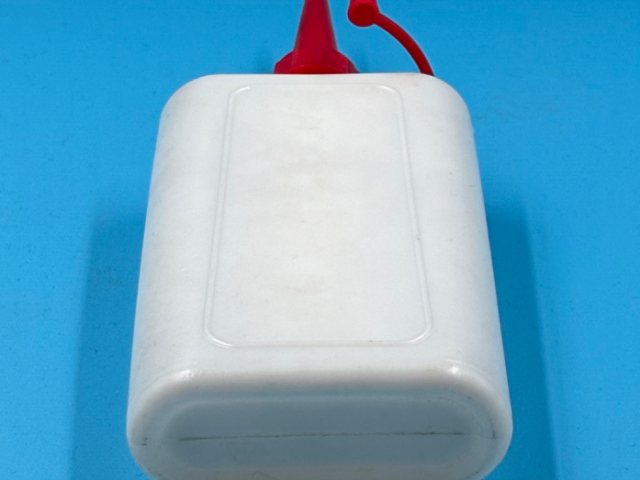 臺州尖嘴油壺生產(chǎn)廠家 臺州市金帆塑料機(jī)械供應(yīng)