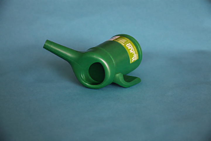 深圳機(jī)動車油壺多少錢 臺州市金帆塑料機(jī)械供應(yīng)