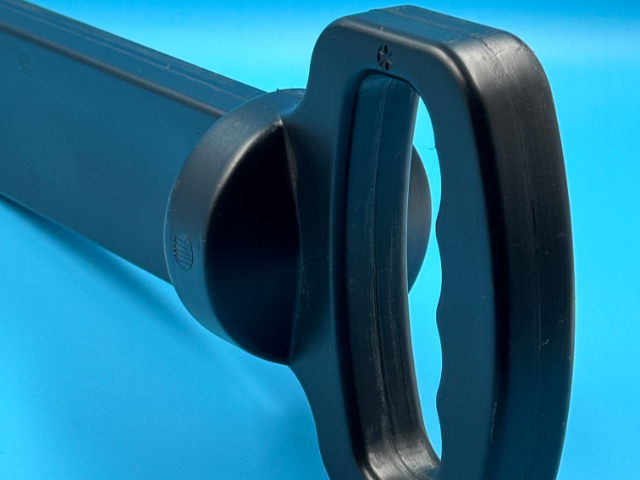 臺州塑料吹塑制品有哪些 臺州市金帆塑料機械供應(yīng)