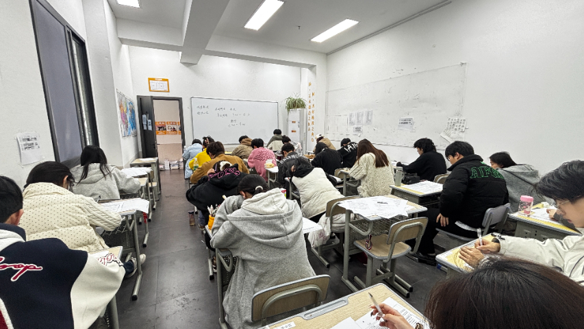 金牛区美术鱼族学堂推荐