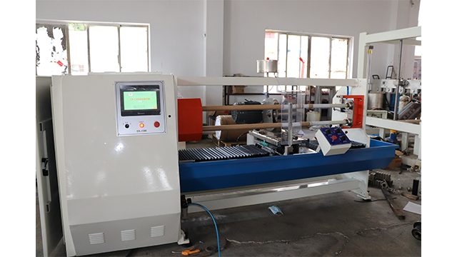 高精度自動(dòng)裁切機(jī)購買包培訓(xùn) 蘇州策鑫機(jī)械科技供應(yīng)