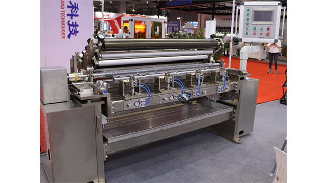 深圳丁基膠涂布機型號怎么選 蘇州策鑫機械科技供應