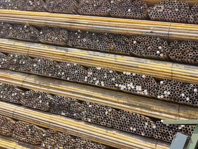 專業(yè)橋梁施工腳手架盤扣出租推薦 武漢友順誠興建筑設備租賃供應;