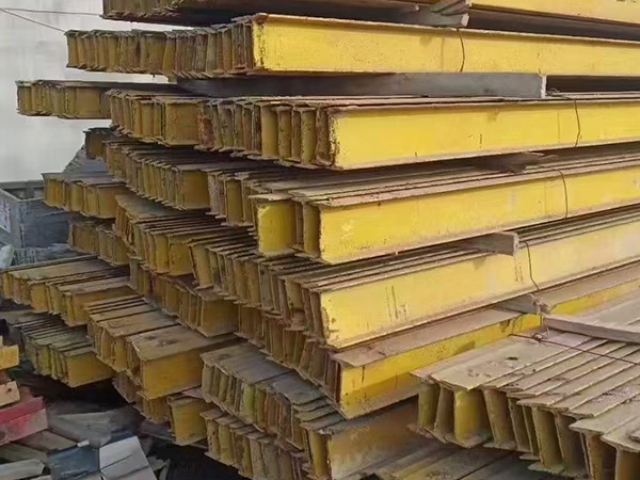 武漢熱鍍鋅方管租賃公司 武漢友順誠興建筑設(shè)備租賃供應(yīng);