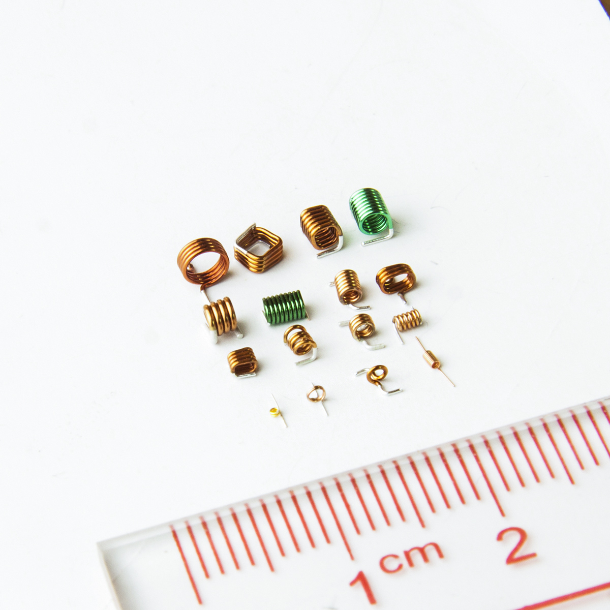 探索空心電感技術(shù)，納亨電子推動(dòng)創(chuàng)新潮流